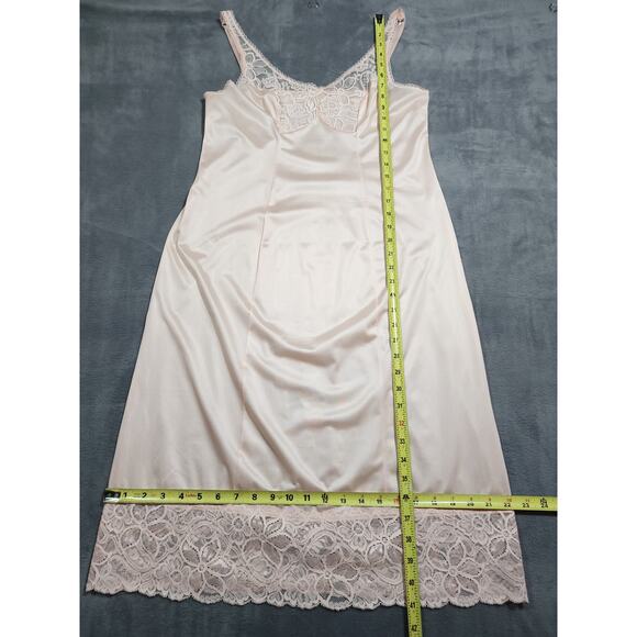 Beautiful Bali Slip Lingerie Nightgown Peach/Pink Lacy Nylon Size 36 - Picture 6 of 7